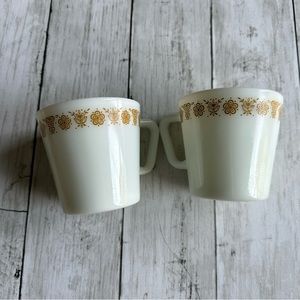 PREOWNED PYREX BUTTERFLY GOLD 1410 MUG SET VINTAGE